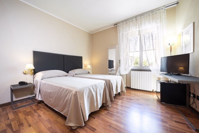 ホテル ベルナルディーノ