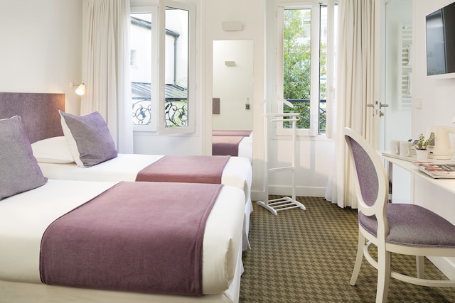 オテル ミストラル