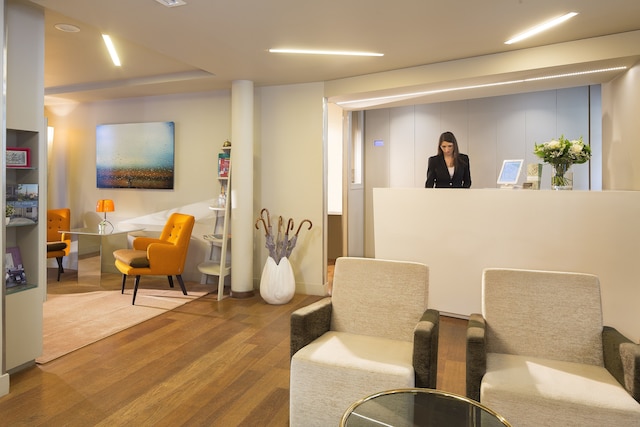 オテル ミストラル