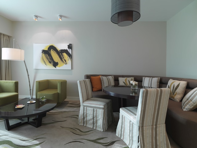 ミレニアム アル ラウダ ホテル