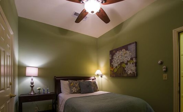 ジ イン アバブ オーク クリーク