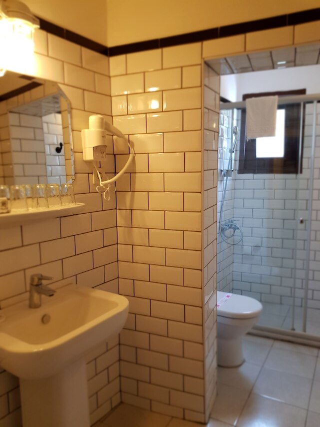 ルーモアズ イン