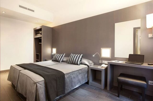 ダリア ランブラス