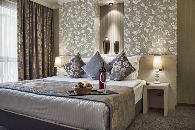 コザ スイート ホテル