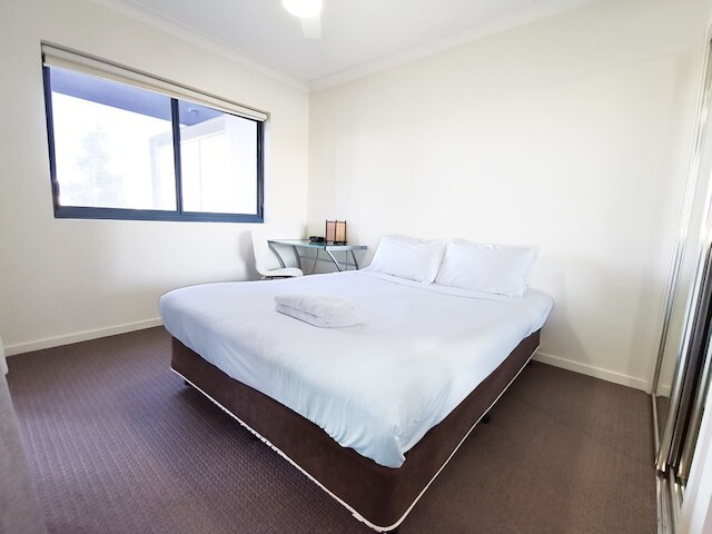 イン オン ザ パーク アパートメンツ