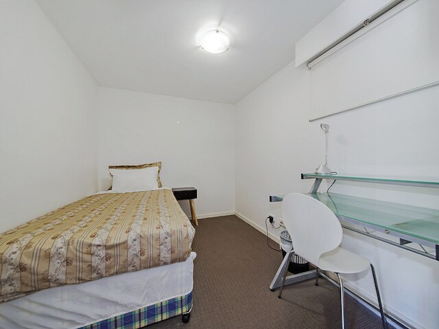 イン オン ザ パーク アパートメンツ