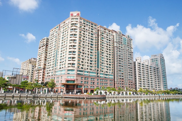 ウェイ ヤット グランド ホテル (維悅酒店)