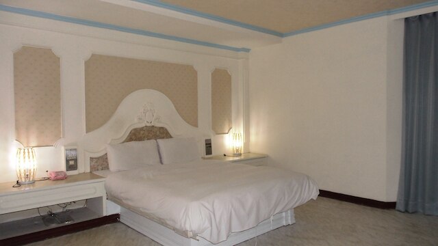 モダン プラザ ホテル