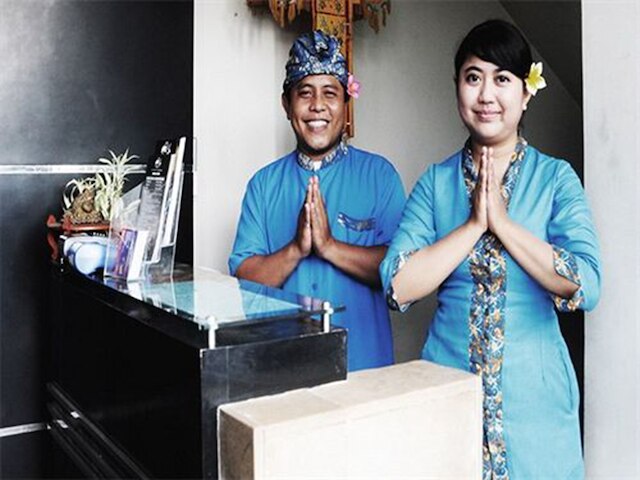 タマン ティルタ アユ