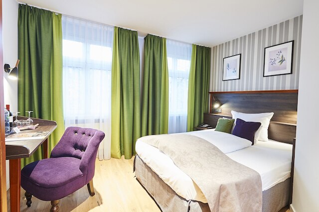 ホテル ハウザー