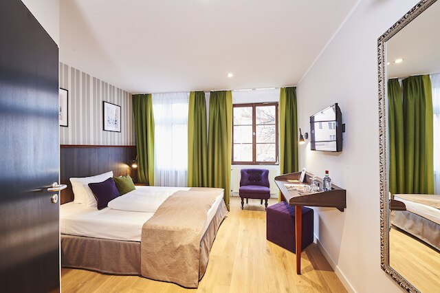 ホテル ハウザー