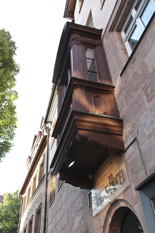 ホテル ハウザー