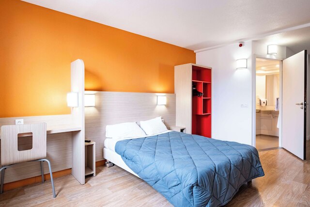 プルミエール クラス ロワシー - アエロポール CDG - ル メニル アムロ