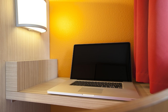 プルミエール クラス ロワシー - アエロポール CDG - ル メニル アムロ