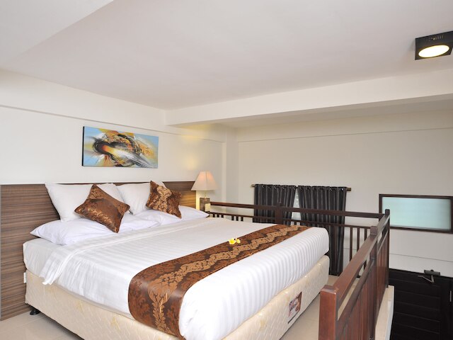 ガンガー ホテル & アパートメンツ