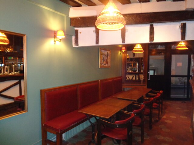 オテル レ ドゥーグレ ドゥ ノートル ダム