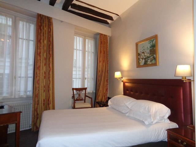 オテル レ ドゥーグレ ドゥ ノートル ダム