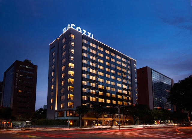 ホテル コッツィ 台北民生館 (和逸台北民生館)