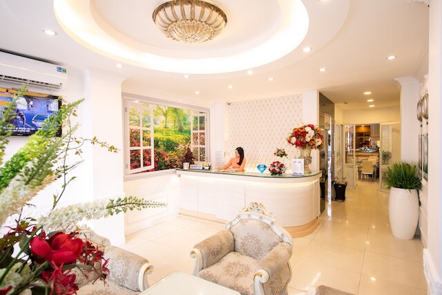 ローザ ホテル & スパ