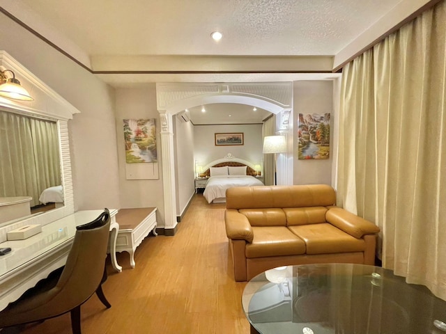 ウェンピン ホテル ピア 2 (高雄文宾大饭店 - 驳二馆)