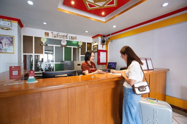 ナイト バザール プレイス