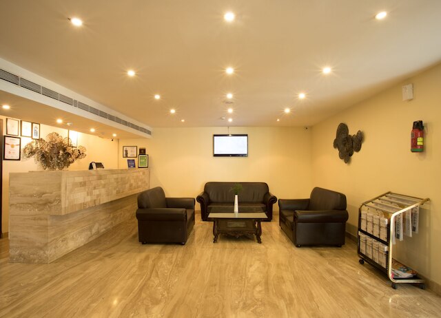 ジ アイリス ホテル