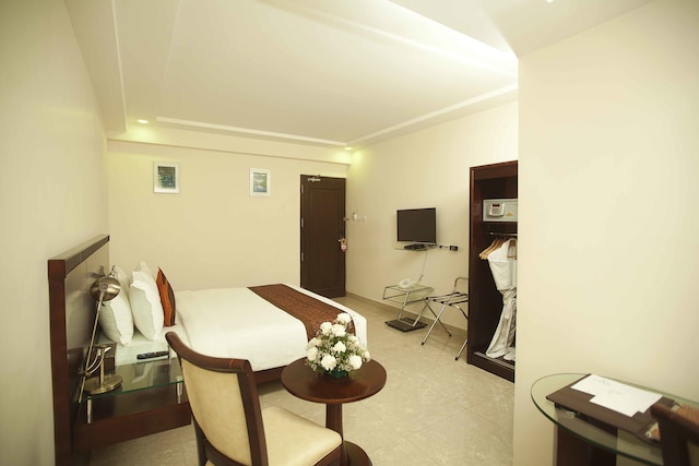 ジ アイリス ホテル