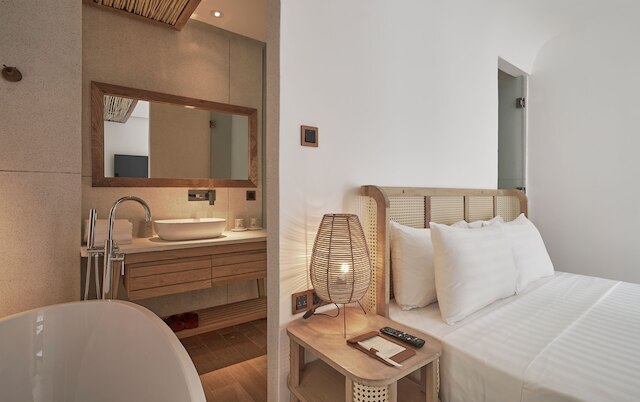 スカイ ジェム ホテル ソラ