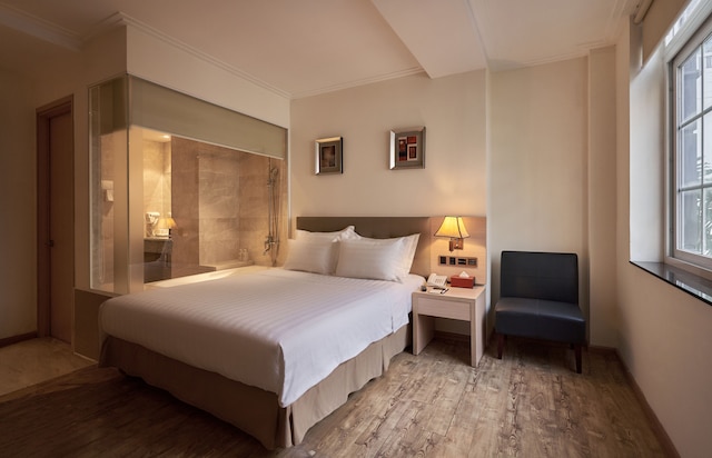 スカイ ジェム ホテル ソラ