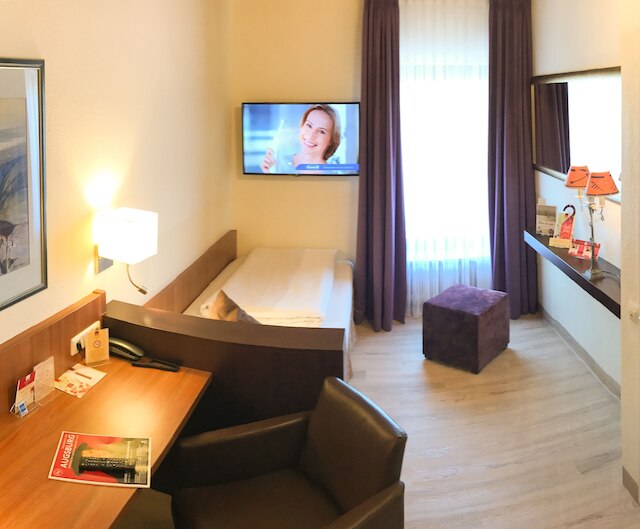 シティ ホテル オスト アム ケー