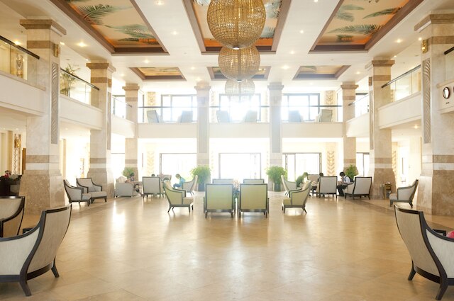 オララニ リゾート アンド コンドテル