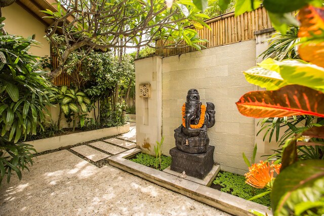 ヴィラ セリスカ スミニャック バリ