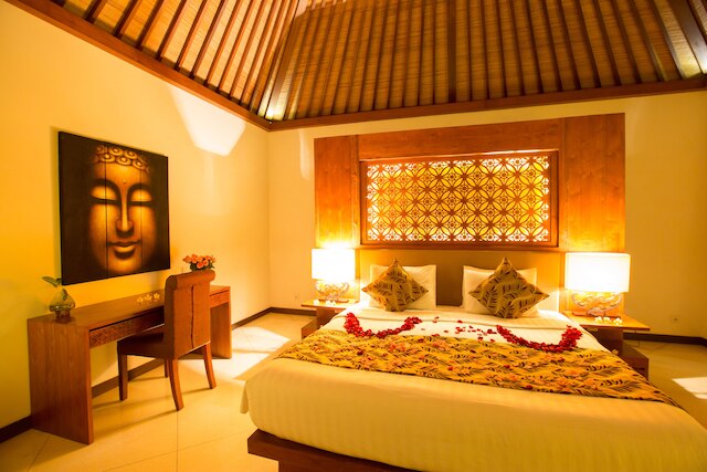 ヴィラ セリスカ サトゥ サヌール バリ