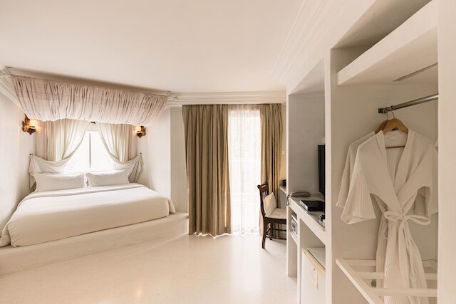 アット ニマン コンセプチュアル ホーム