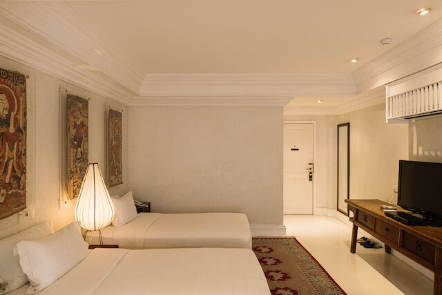 アット ニマン コンセプチュアル ホーム