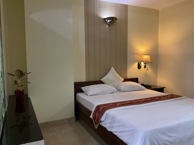 ミン チャウ ホテル