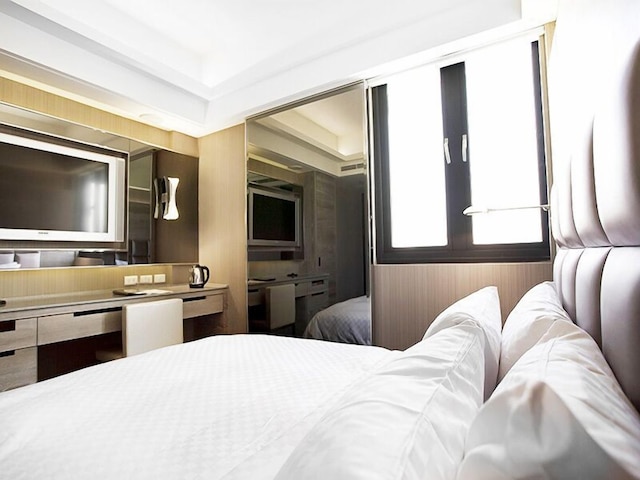 ロイヤル グループ ホテル ホイ ブランチ (御宿商旅後驛館)