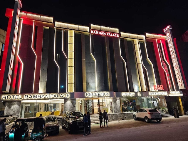 ホテル ラマーン パレス