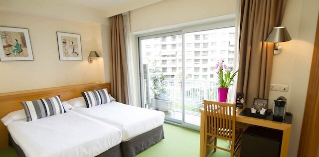 ホテル サラゴサ プラザ