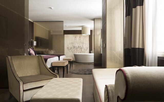 ローマ ライフ ホテル