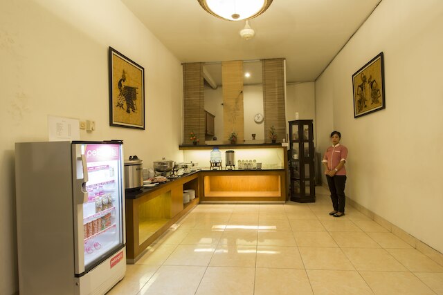 ポンコウィナタン ホテル