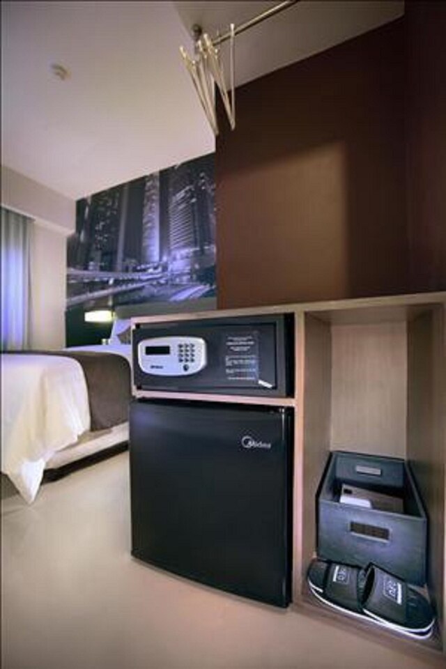 ホテル ネオ チャンディ シンパン リマ - スマラン バイ アストン