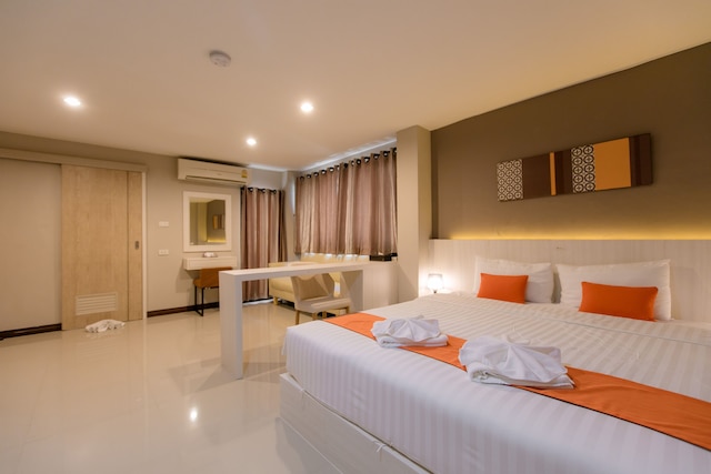 デ ハグ ホテル & レジデンス