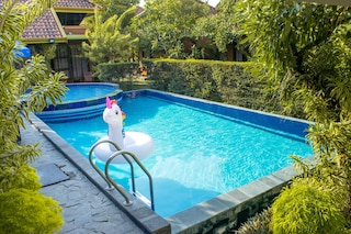 ルンプット リゾート & レスト