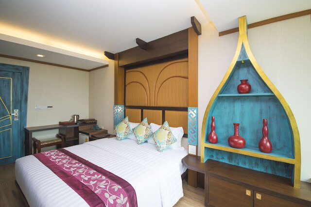 ピピ ナイス ビーチ ホテル ヒップ