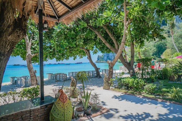 ピピ ナイス ビーチ リゾート