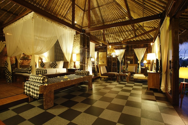 ウブド ヒドゥン ヴィラ