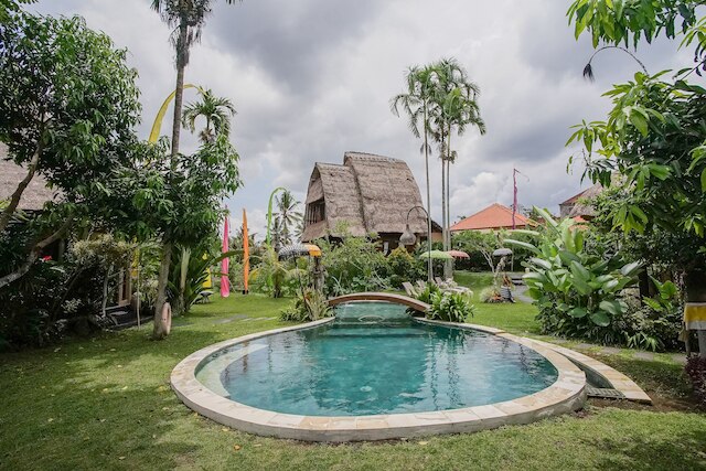 ウブド ヒドゥン ヴィラ