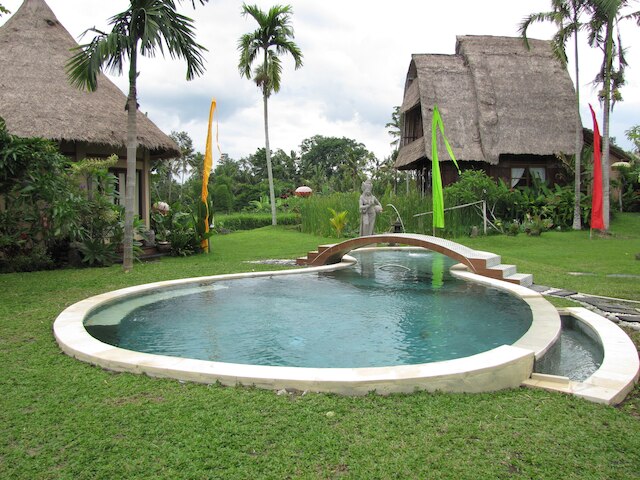 ウブド ヒドゥン ヴィラ