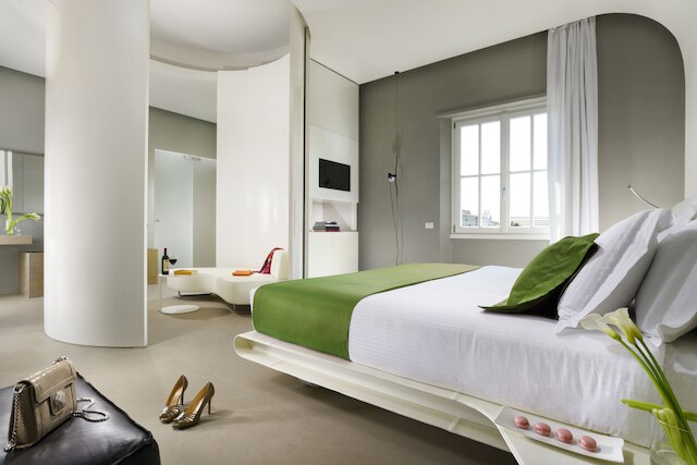 パラッツォ モンテマルティーニ ローマ